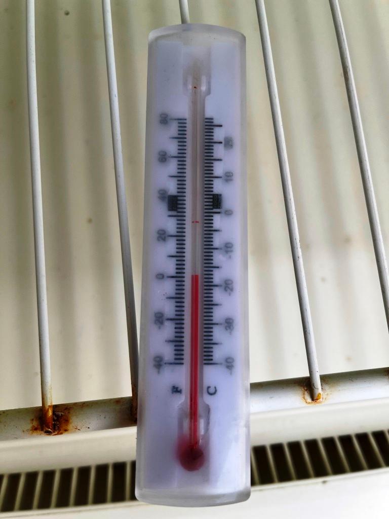 Refrigerator - Freezer