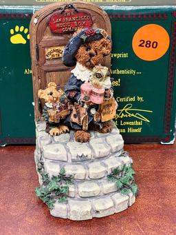 Boyds Bears with San Francisco Music Box