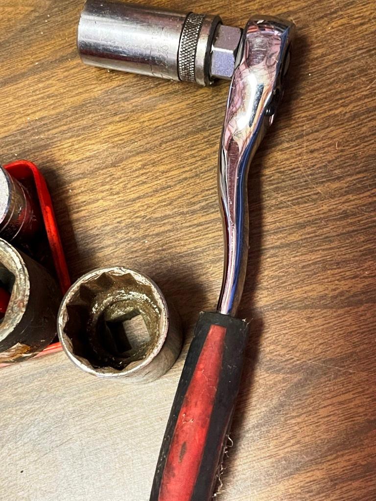 Tool Tray with Ratchets and Sockets