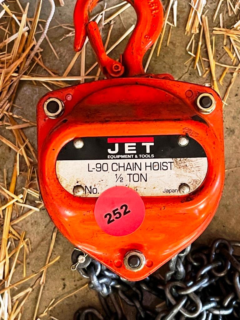 Half Ton Chain Hoist