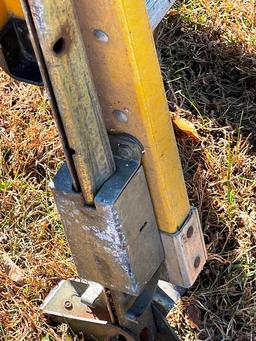 Fiberglass Extension Ladder