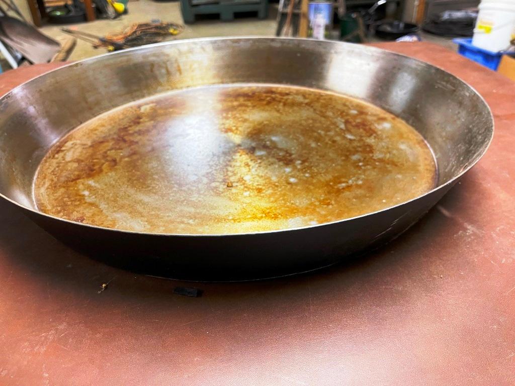Large Covered Pan