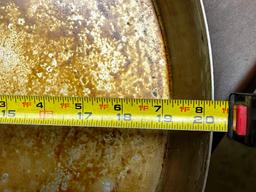 Large Covered Pan