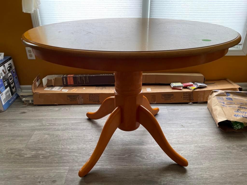 Round Pedestal Table