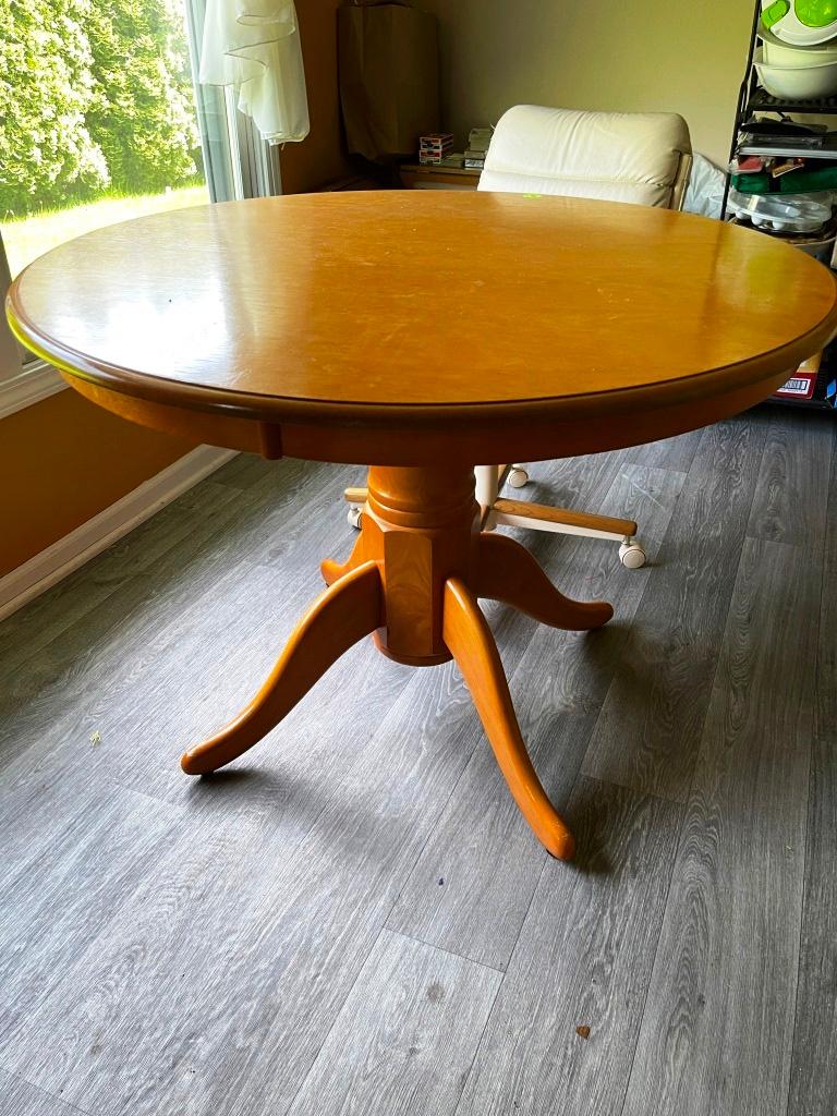 Round Pedestal Table