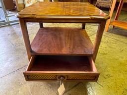 Henredon End Table