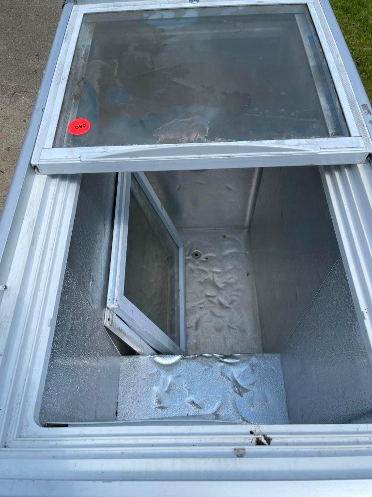 Portable Display Cooler for Parts or Scrap