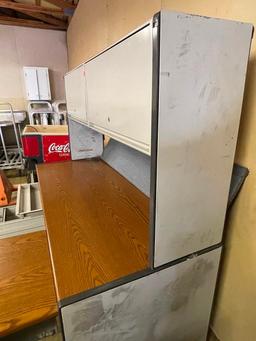 Steel Office Desk with Return and Hutch