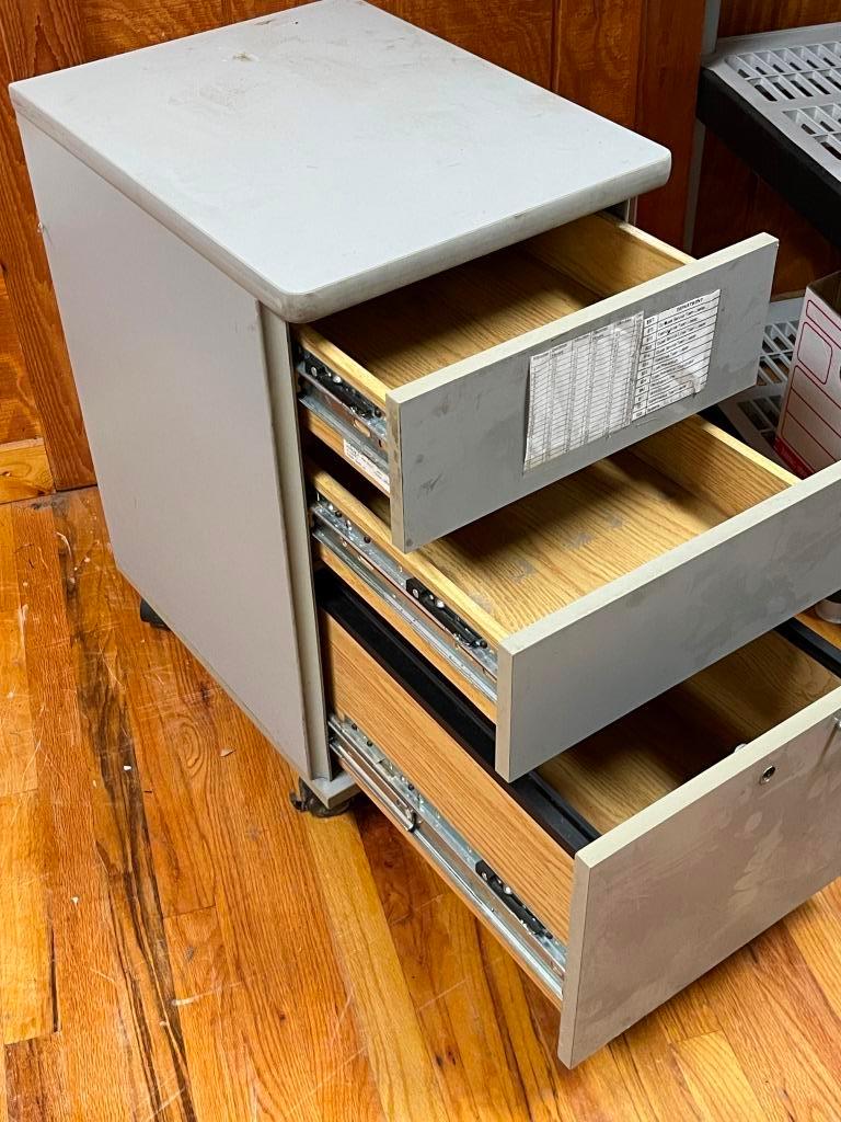File Drawer on Wheels
