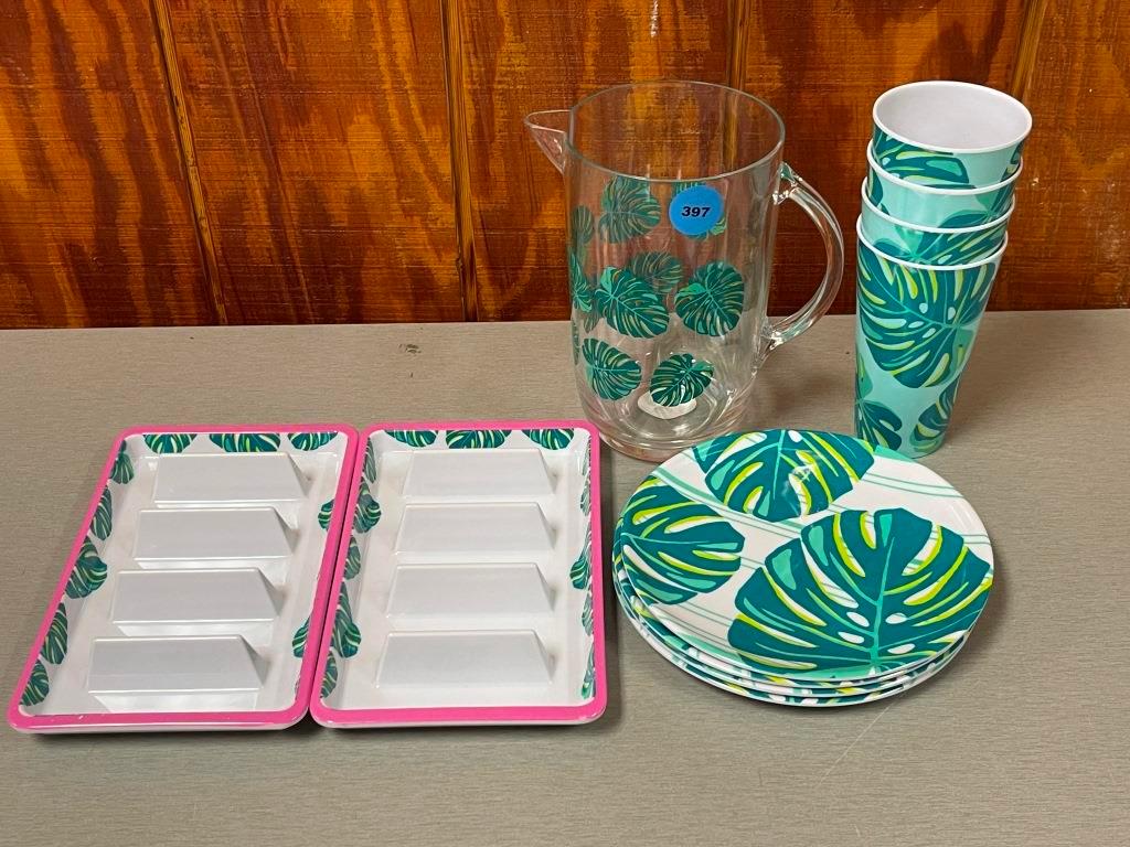 Martha Stewart Summer Service Pieces