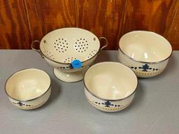 Enameled Bowl Set and Collander