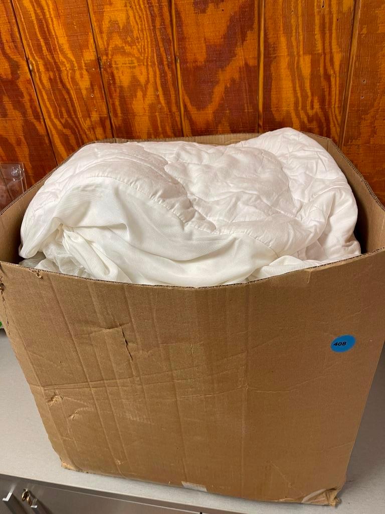 Fleece Throws, Blankets, and Sheets