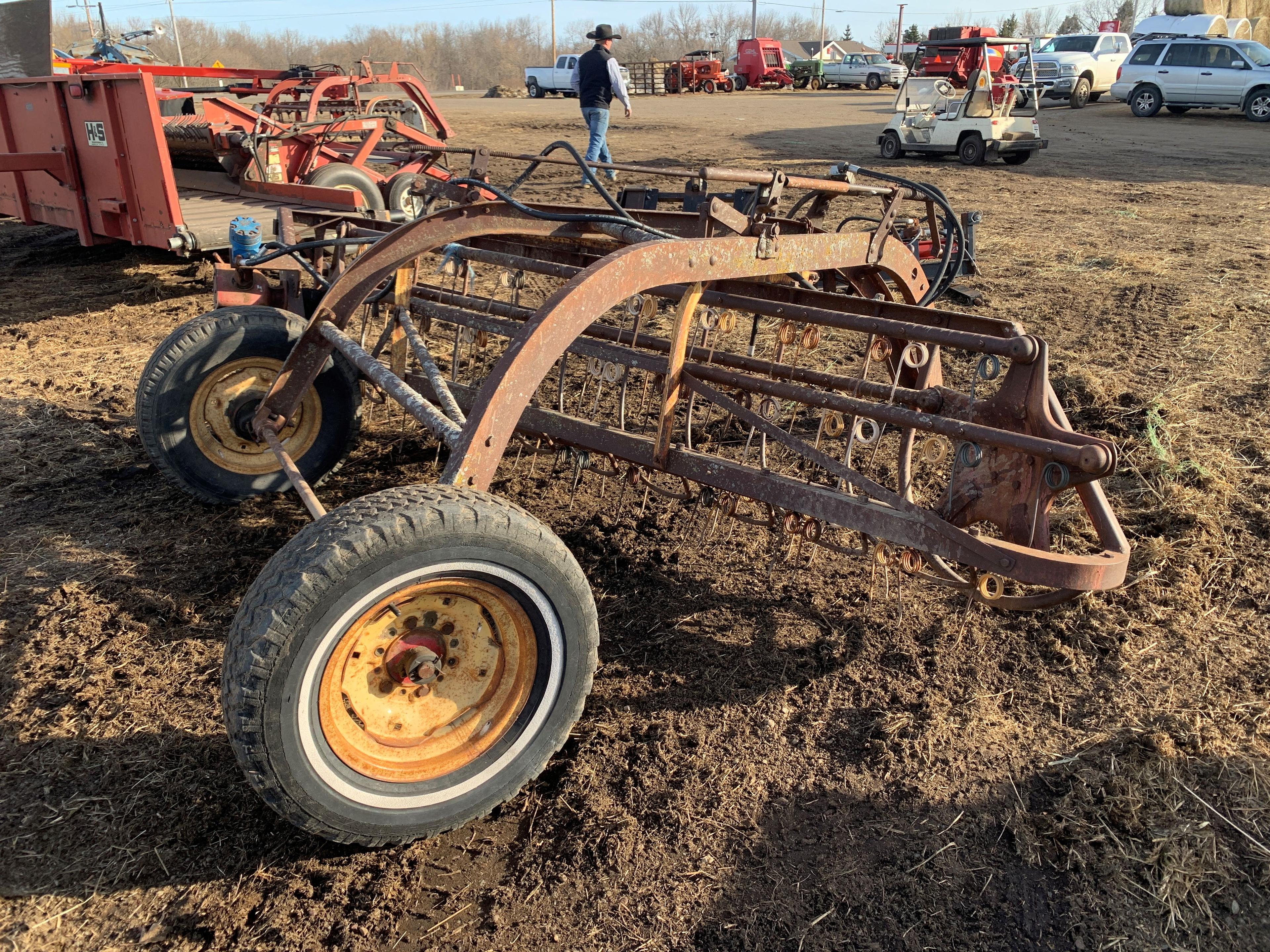 New Holland 55 Side Bar Rake