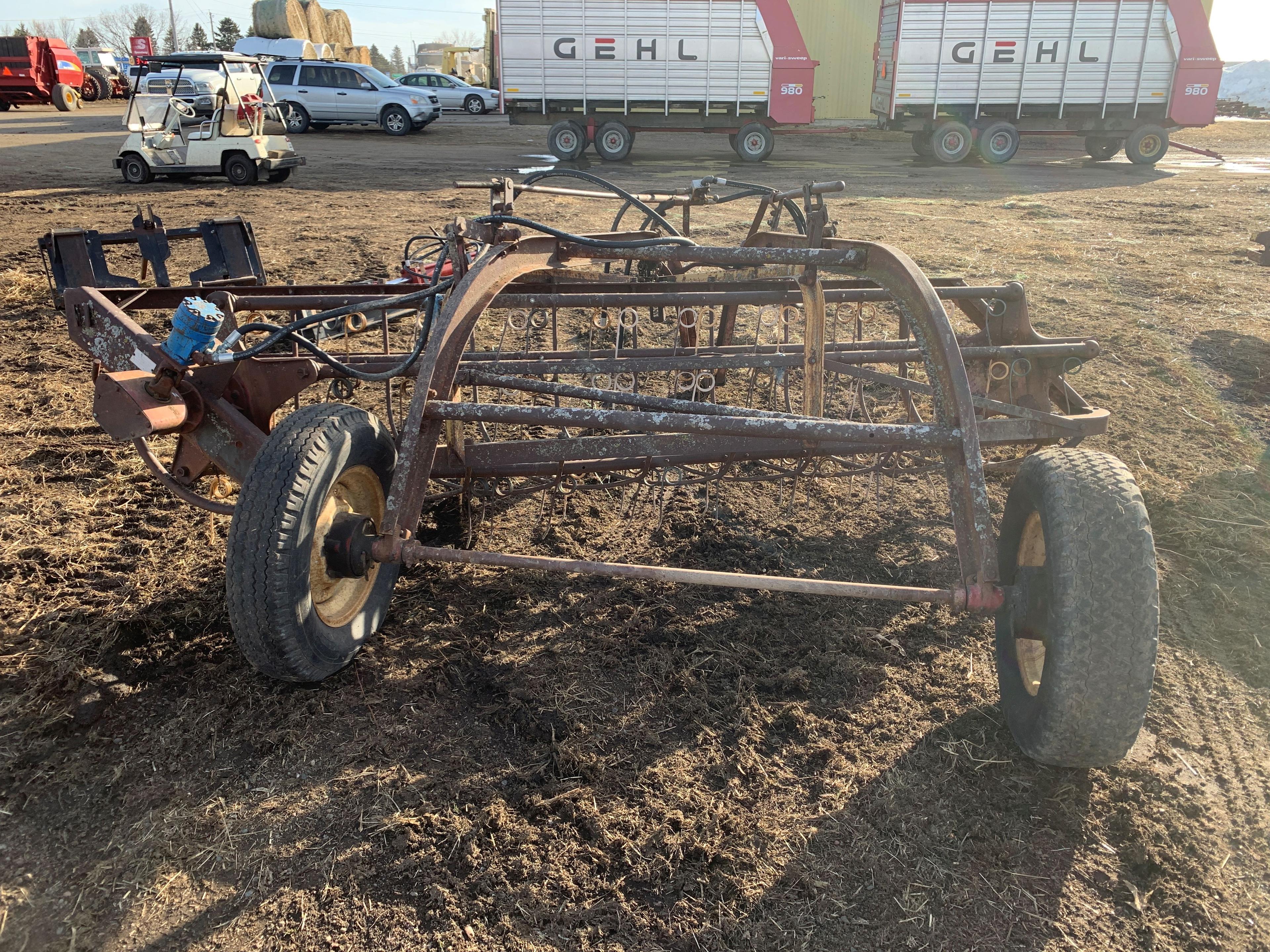 New Holland 55 Side Bar Rake