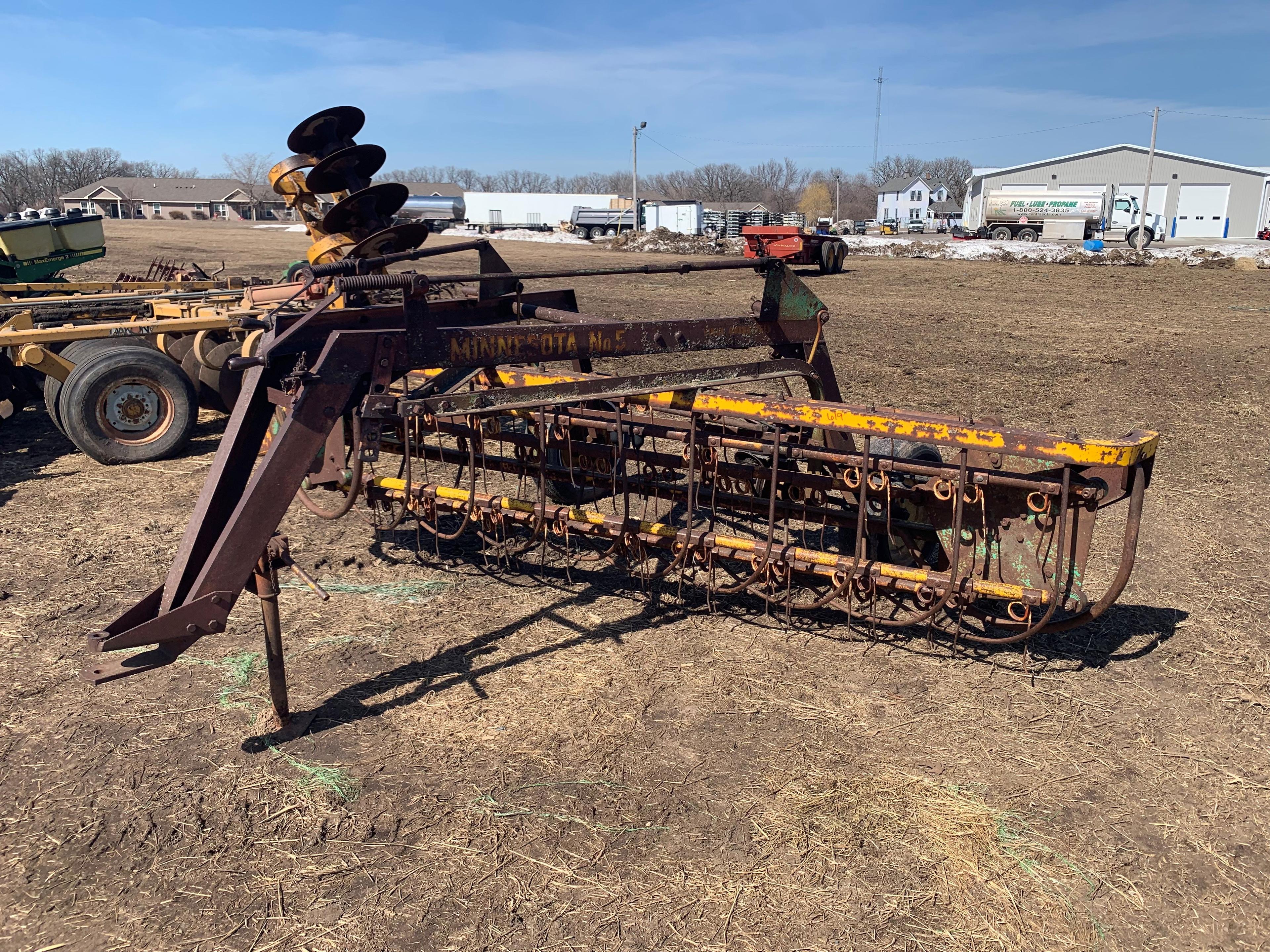Minnesota No 5 Side Bar Rake