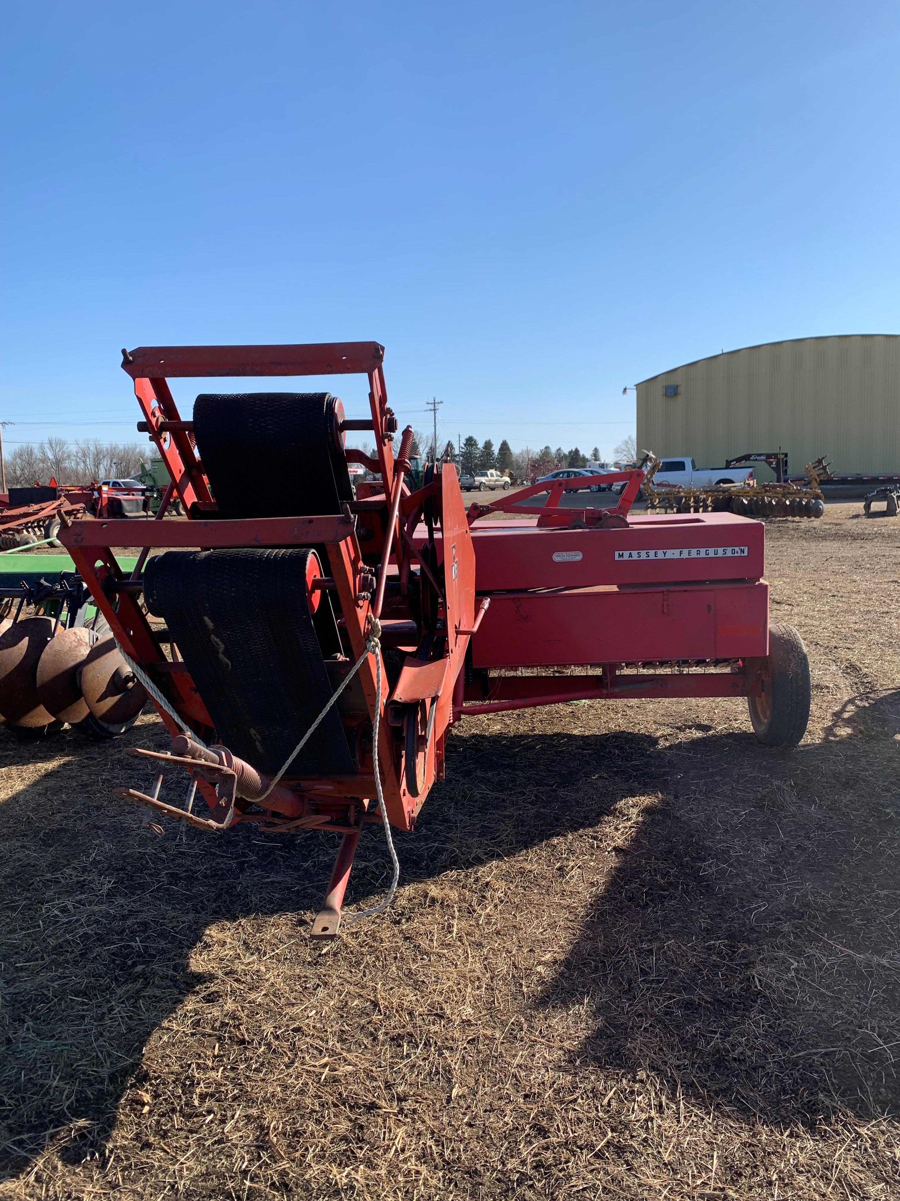 Massey Ferguson 12 Square Baler