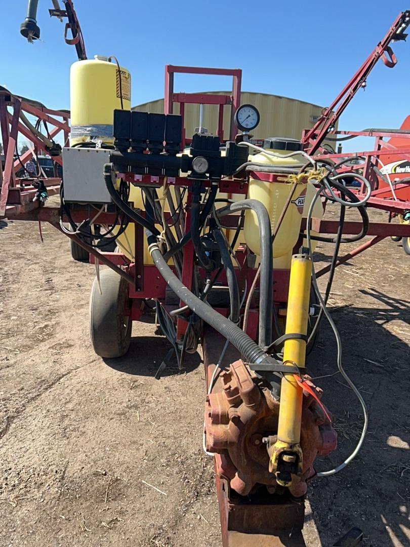 Hardi TR500 60' sprayer