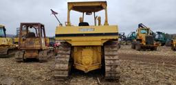 Caterpillar D6h Dozer