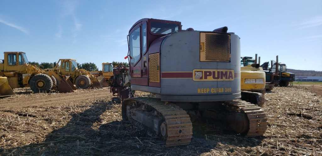2011 Puma 220 Processor