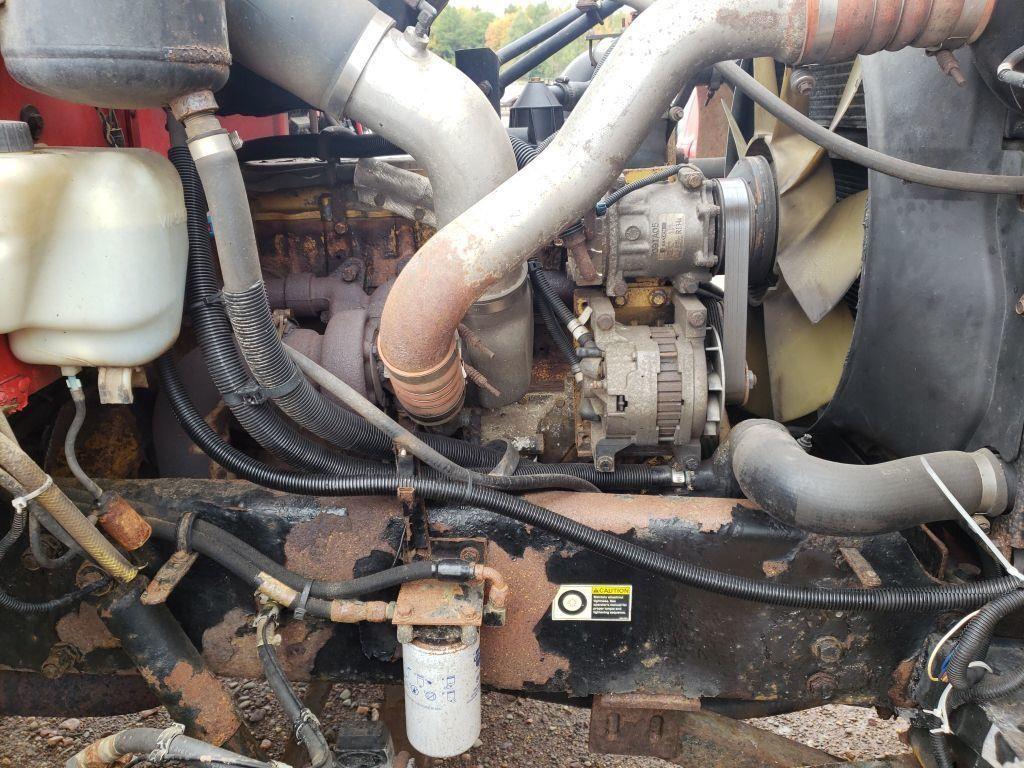 2003 Peterbilt 330
