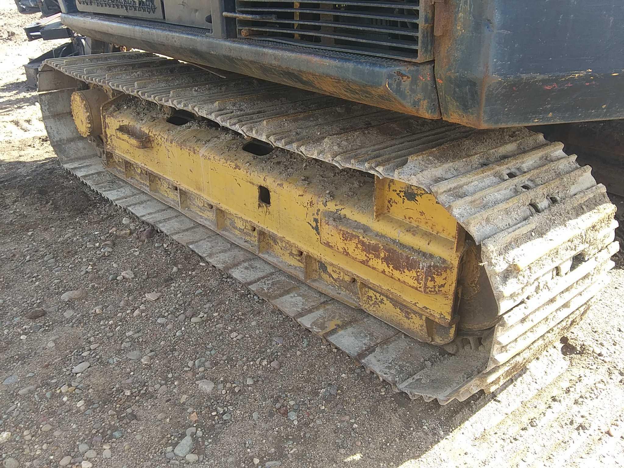 Mdi/yutani Md140b Excavator