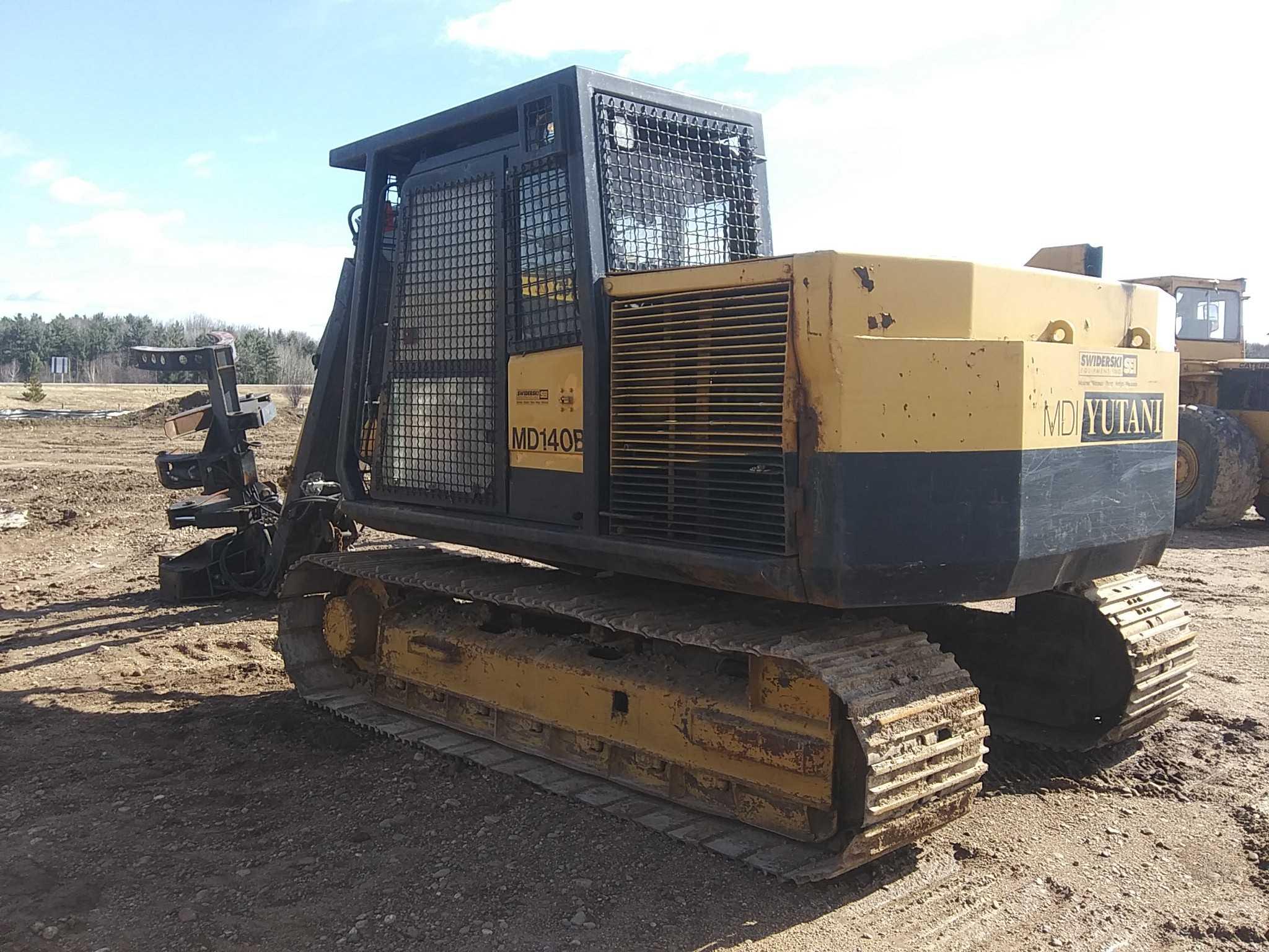 Mdi/yutani Md140b Excavator