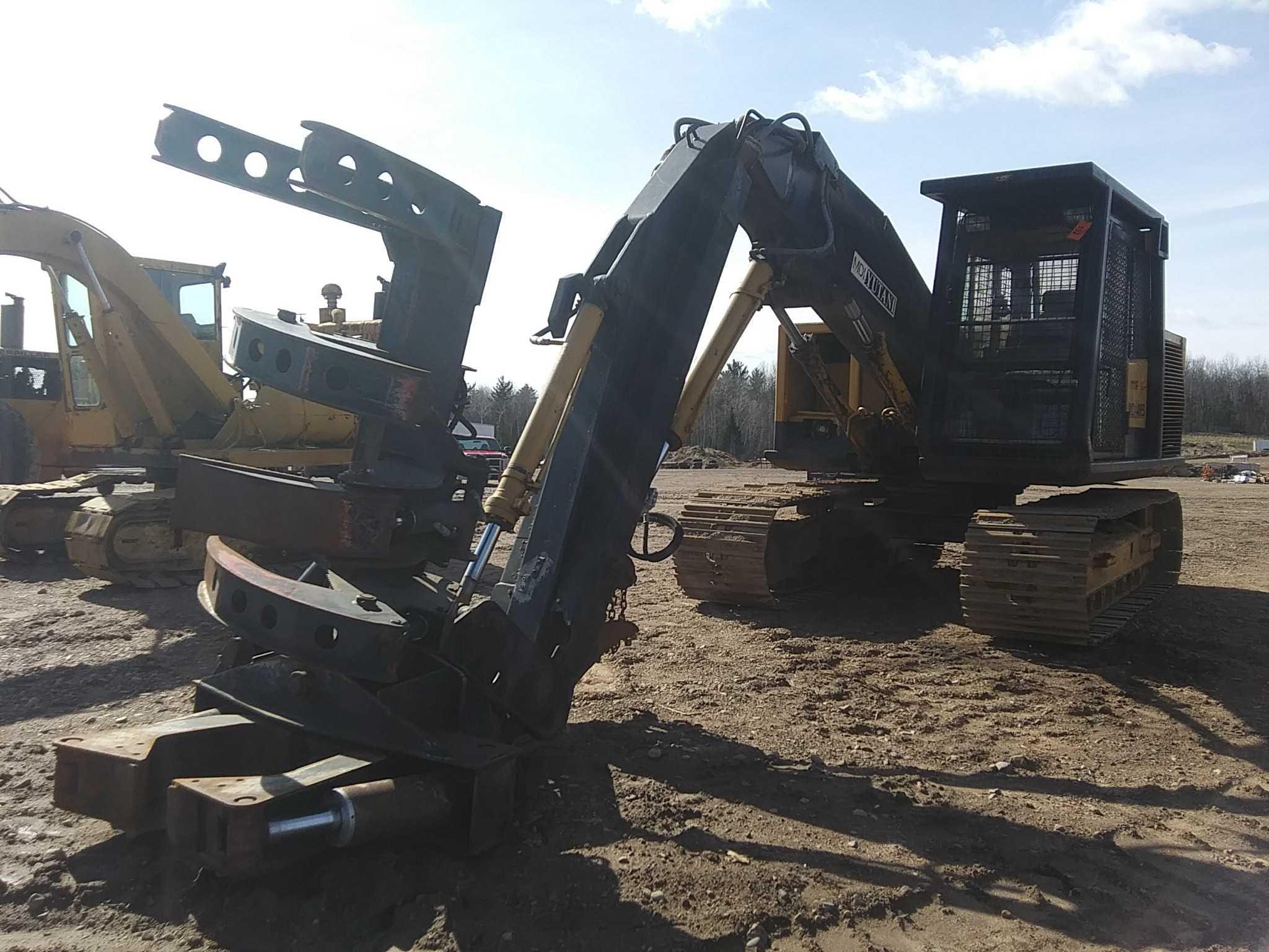 Mdi/yutani Md140b Excavator