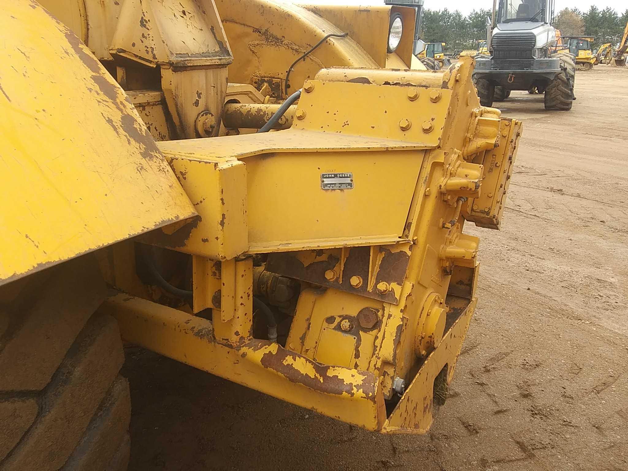 1980 Deere 860b Motor Scraper