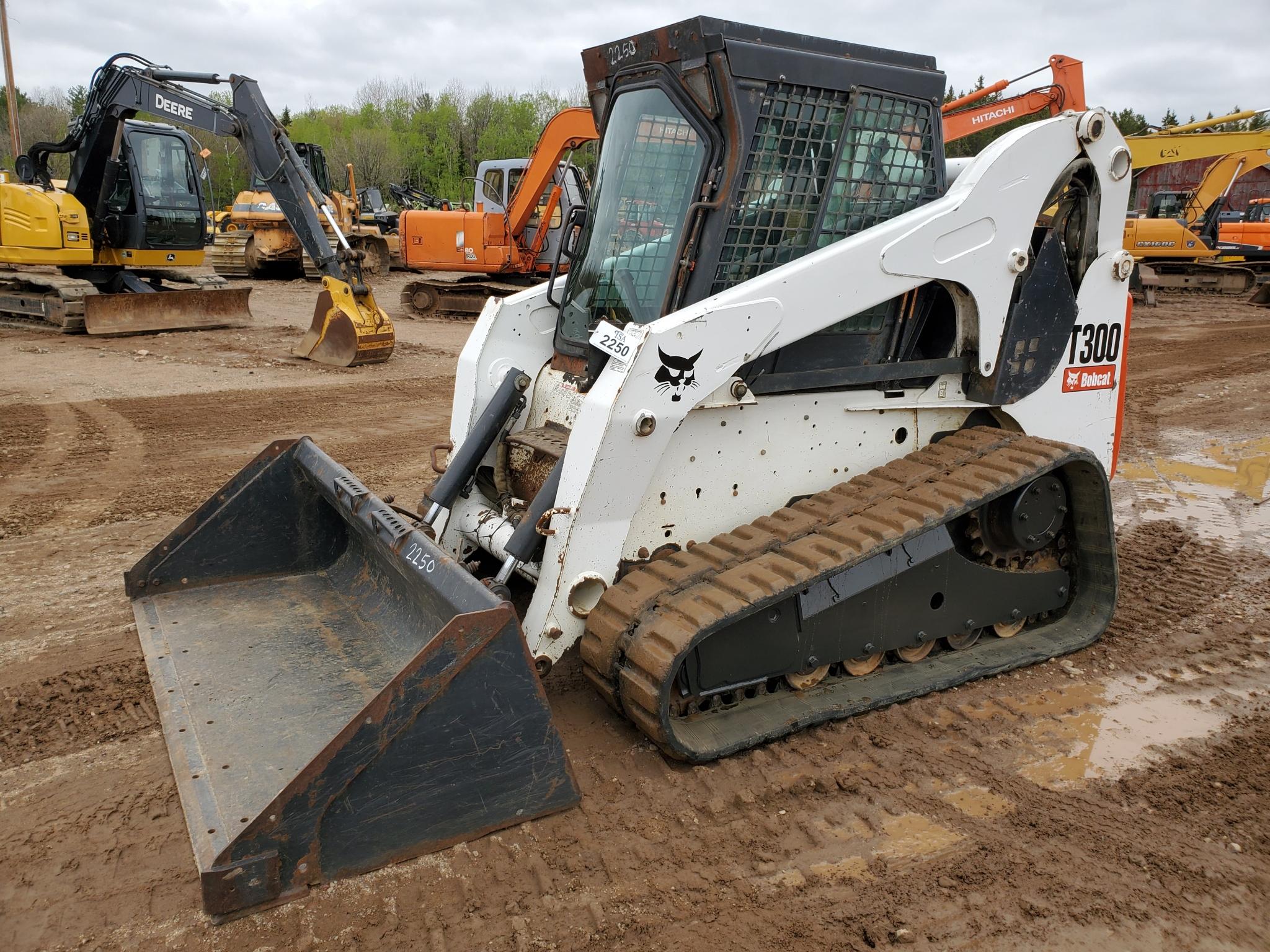 2009 Bobcat T300 Skid Steer