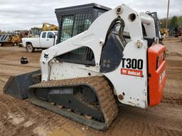 2009 Bobcat T300 Skid Steer