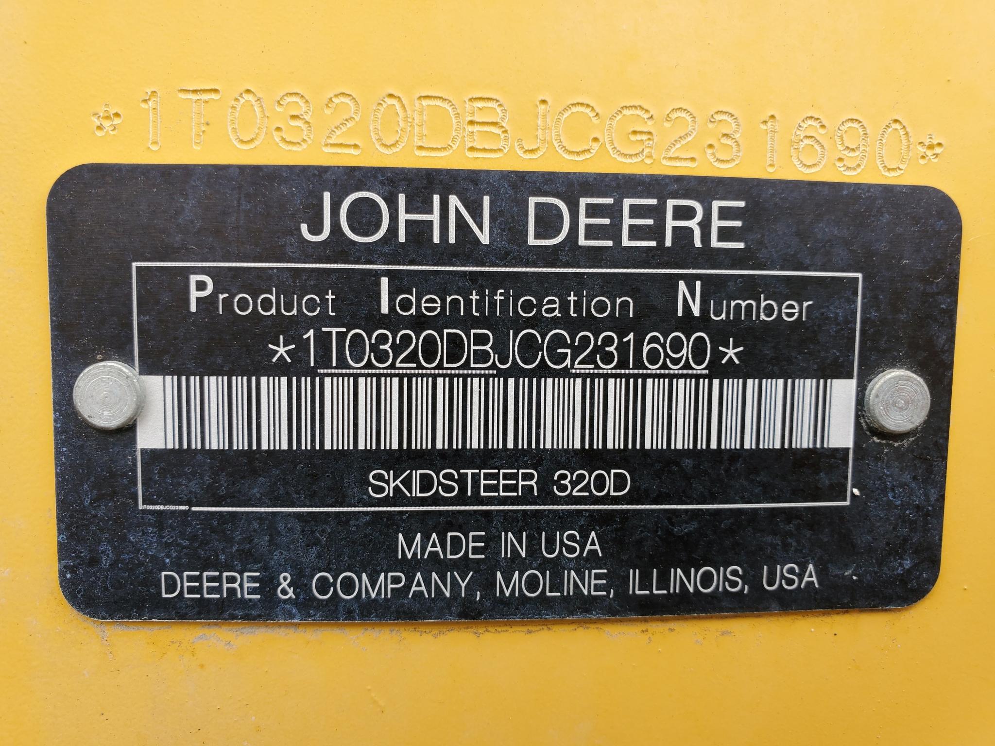 Deere 320d Skid Steer