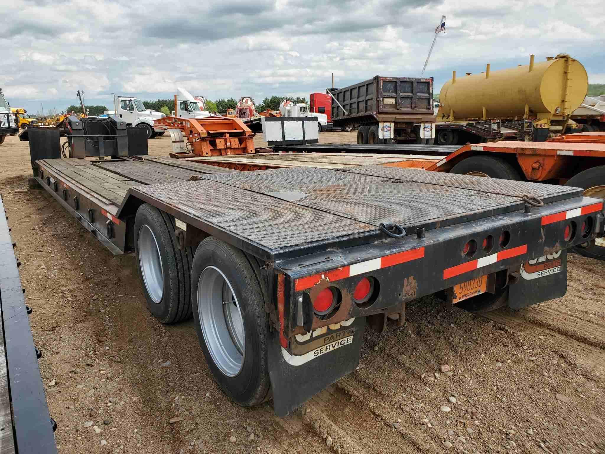1986 Load King Lowboy Trailer