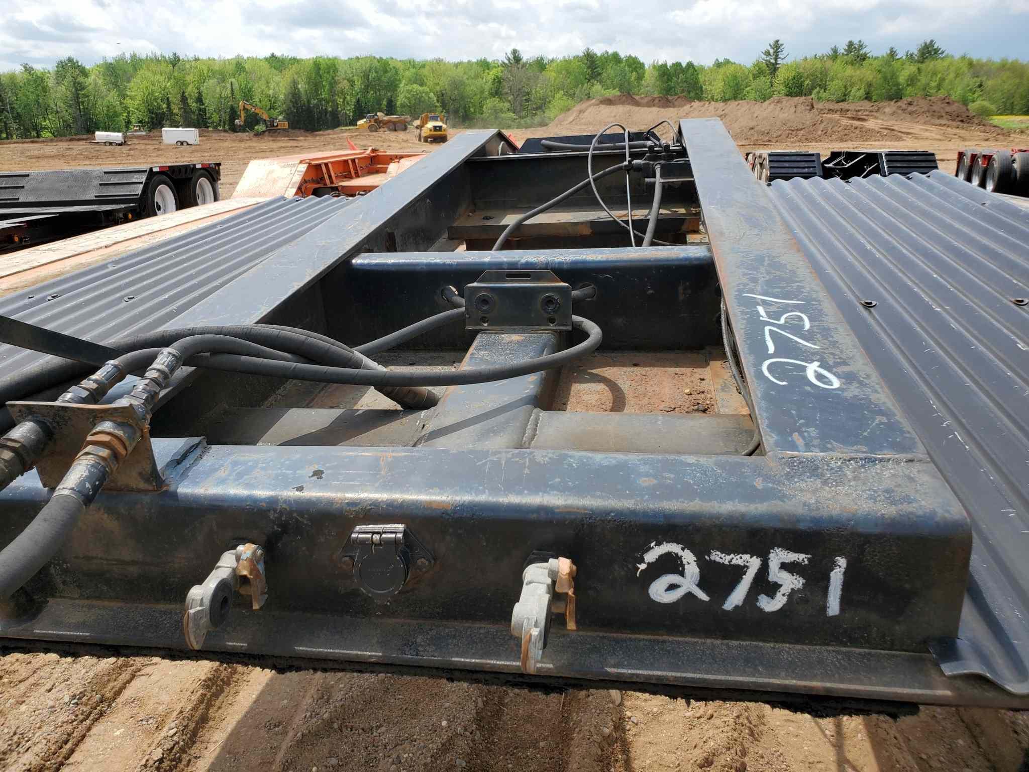 1986 Load King Lowboy Trailer