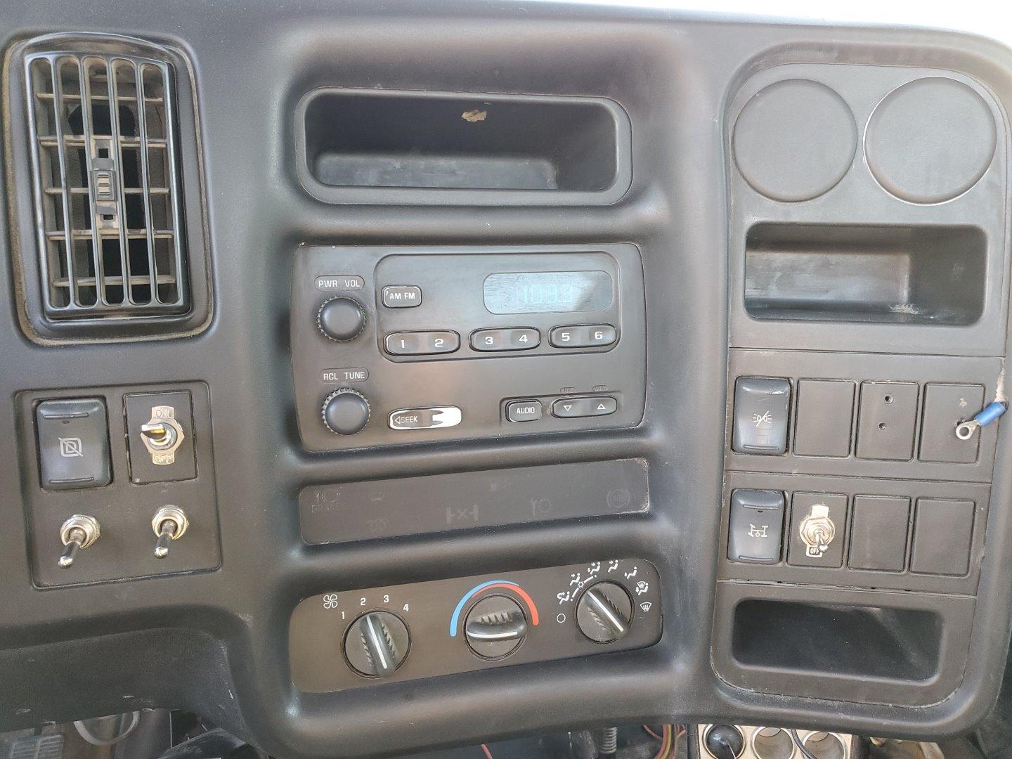 2003 Gmc C5500 Service Trucks