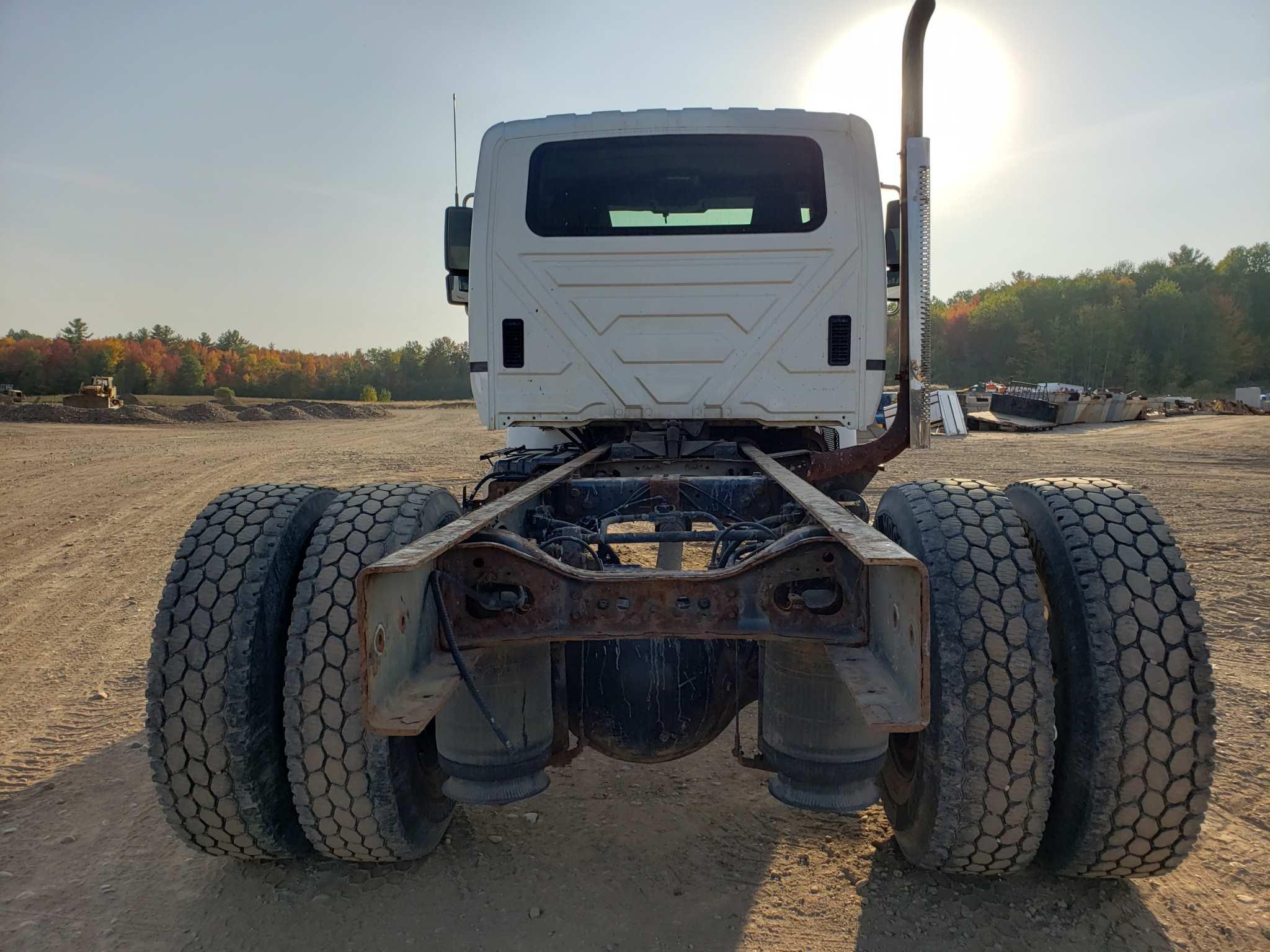 2013 International 4400 Sba 4x2 Durastar Truck