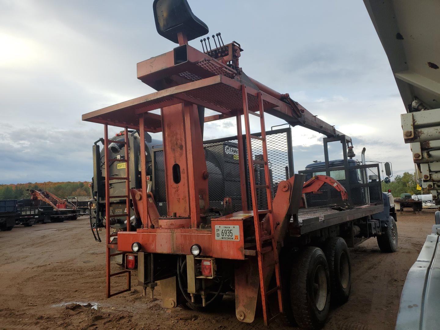 1985 Mack Dm6856s Loader Truck
