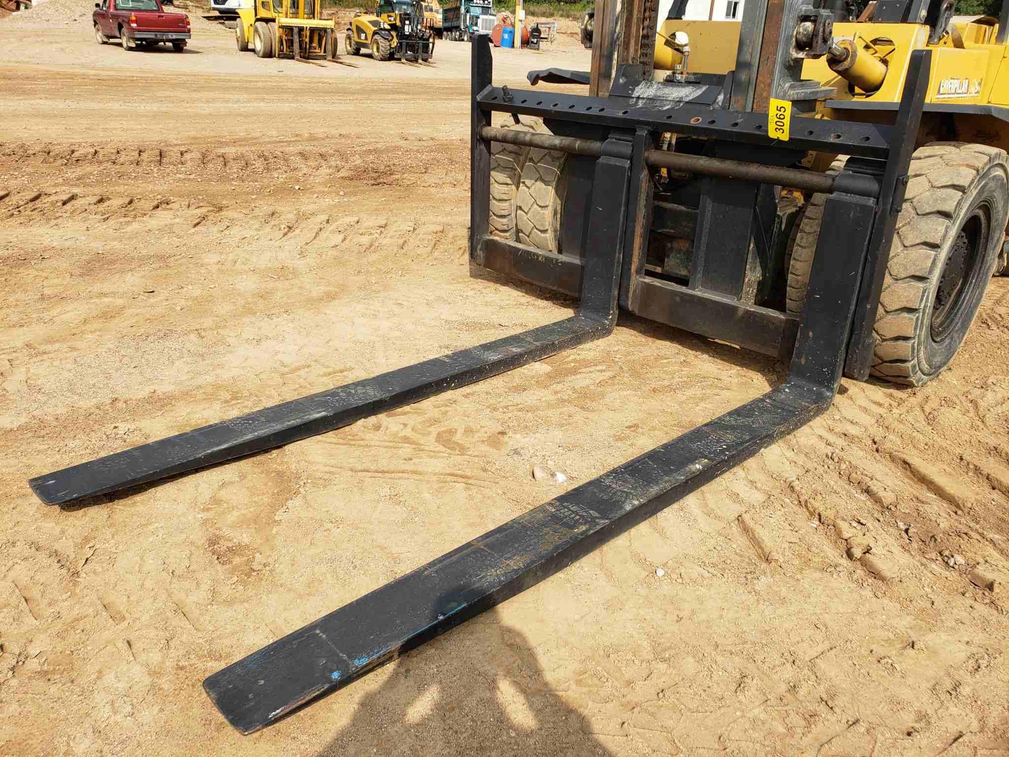 Caterpillar Dp80 Forklift