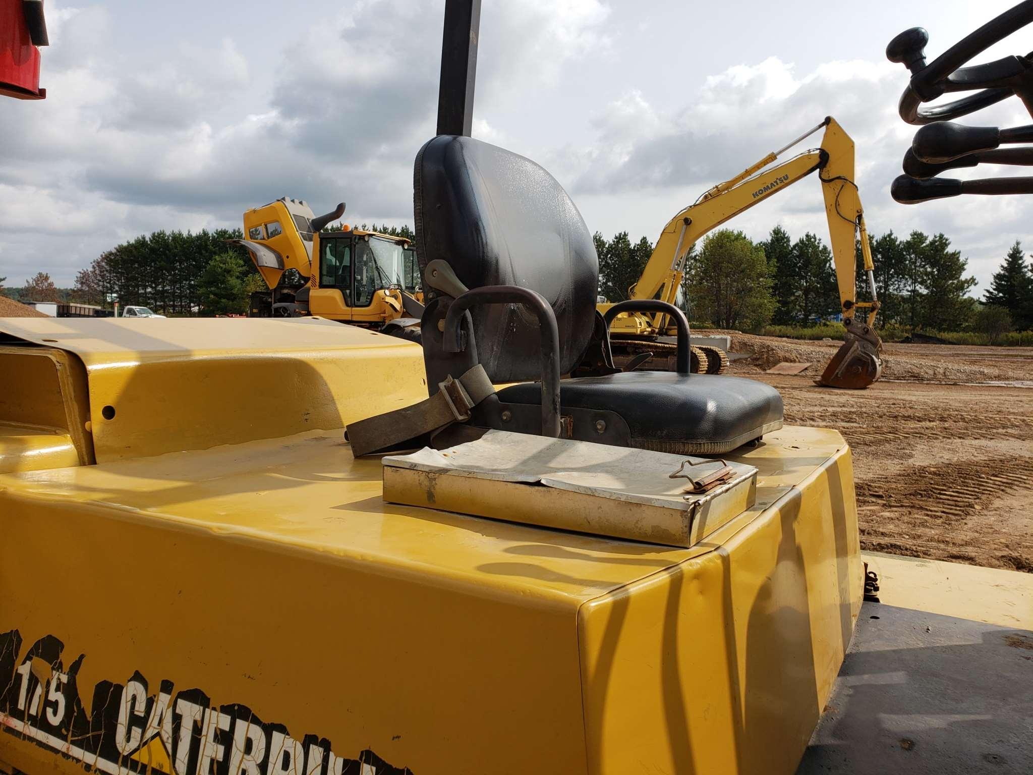 Caterpillar Dp80 Forklift