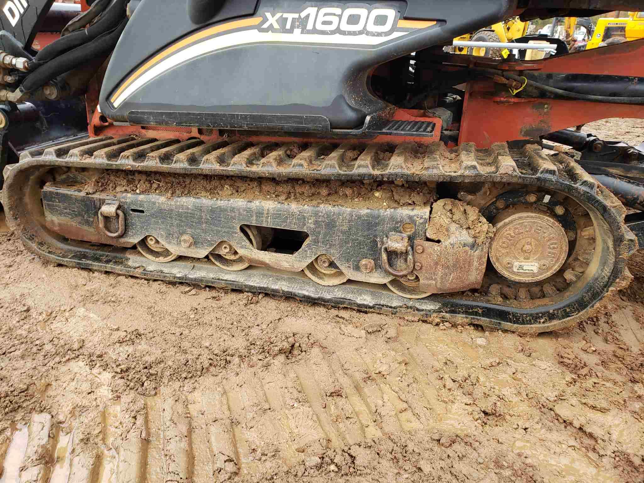 2012 Ditch Witch Xt1600 Excavator/ Tool Carrier