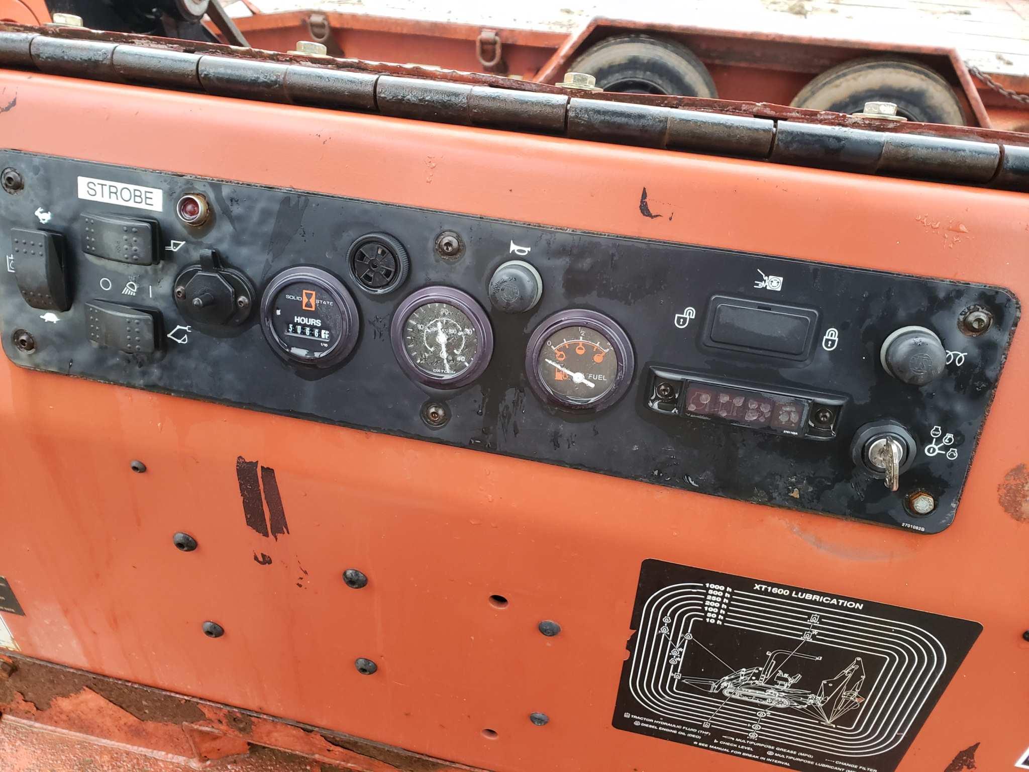 2012 Ditch Witch Xt1600 Excavator/ Tool Carrier