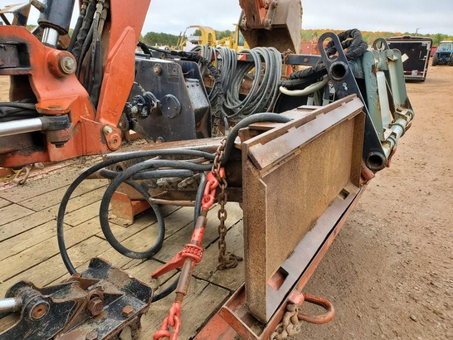 2012 Ditch Witch Xt1600 Excavator/ Tool Carrier