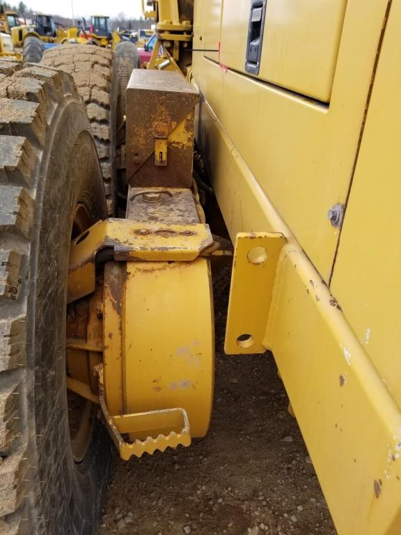 1993 Champion 720a Grader