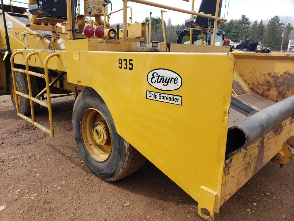 Etnyre Chip Spreader