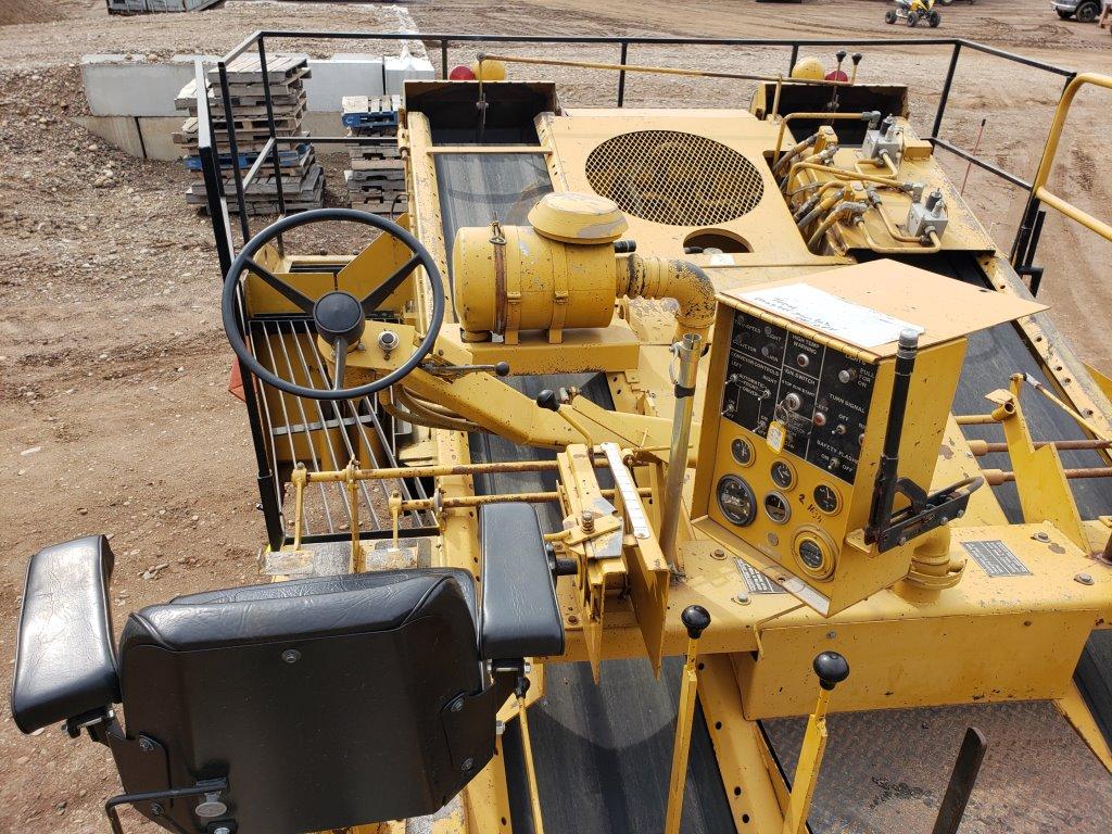 Etnyre Chip Spreader