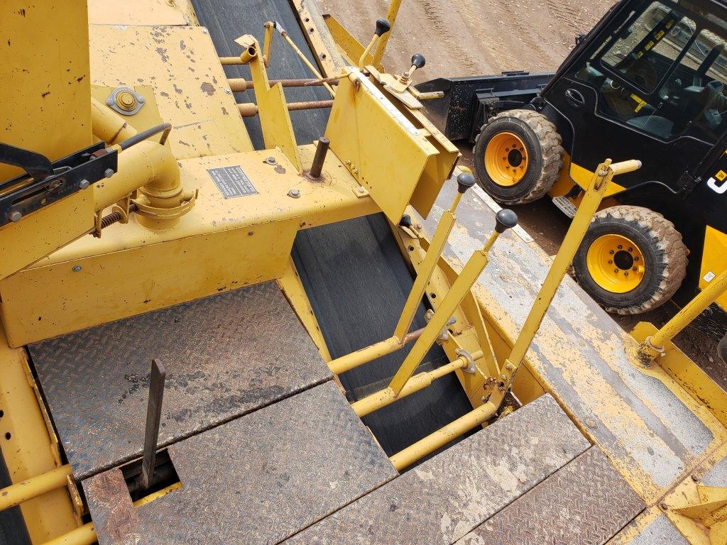 Etnyre Chip Spreader