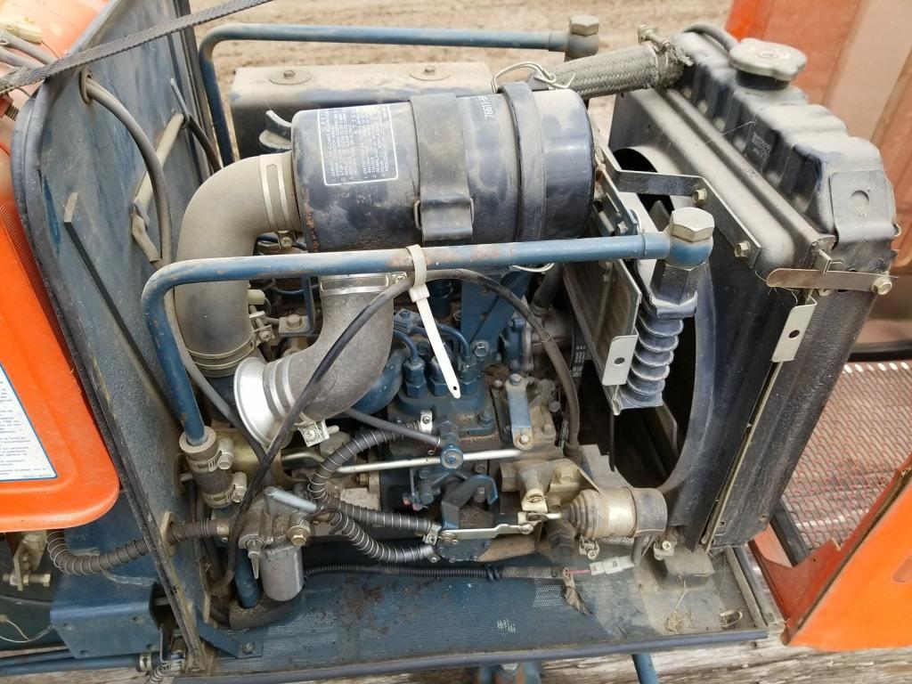 Kubota F2100 Mower