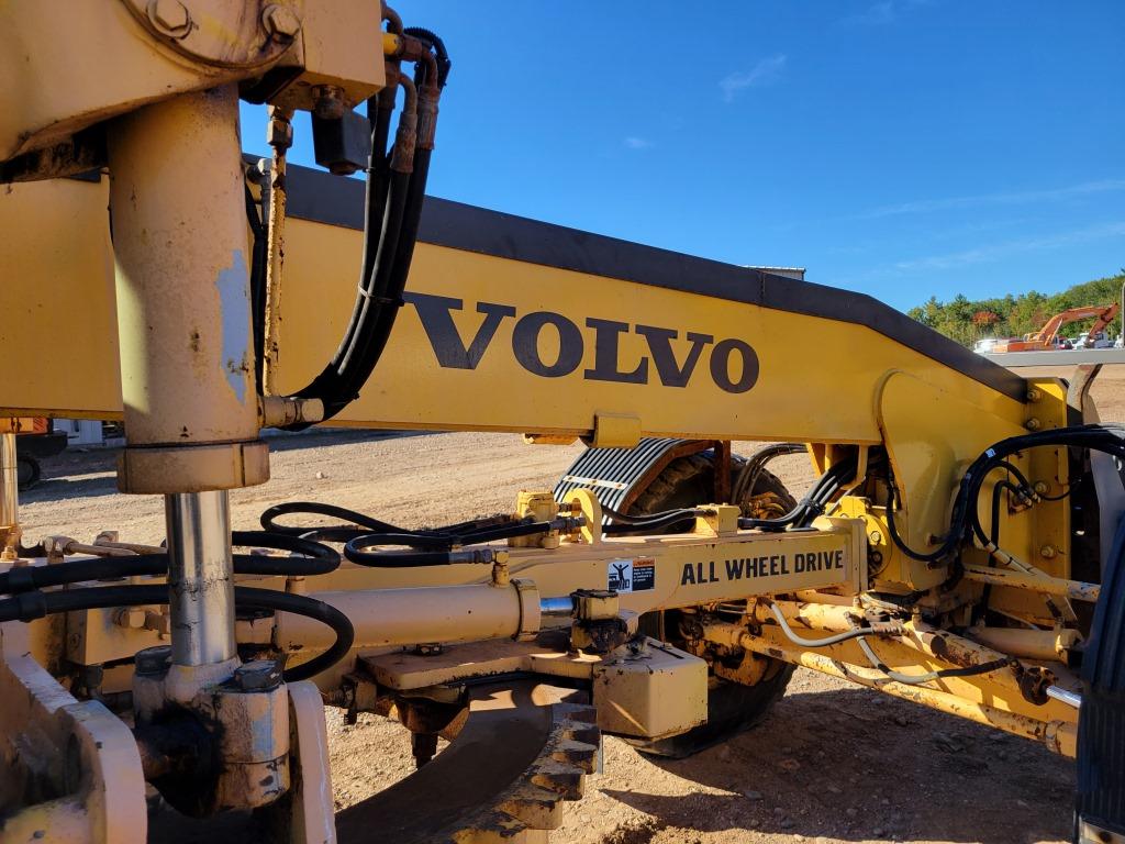 2003 Volvo G726b Grader