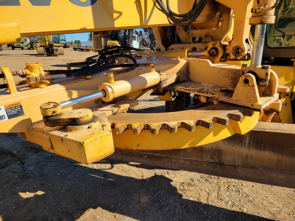 2003 Volvo G726b Grader