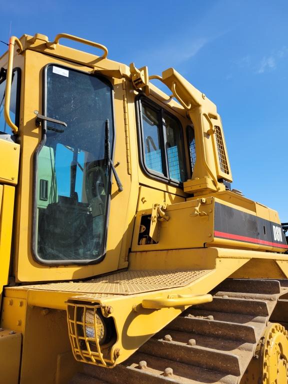 Caterpillar D8n Dozer