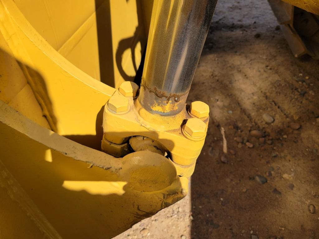 Caterpillar D8n Dozer